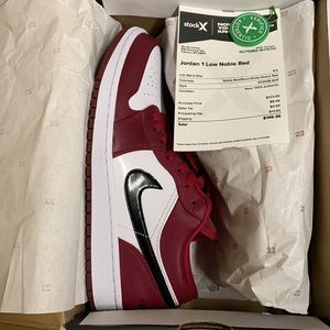 Air Jordan 1 Low (Noble Red)